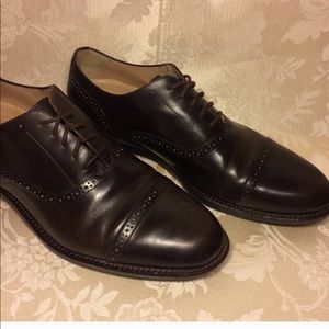 Johnston & Murphy sheepskin leather cap toe